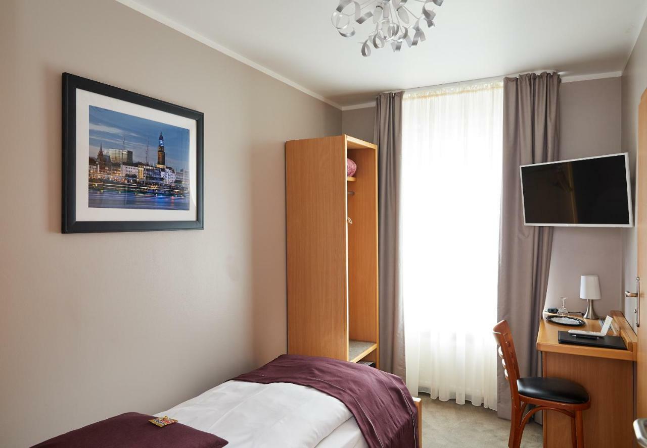 Hotel Hafentor ฮัมบูร์ก ภายนอก รูปภาพ